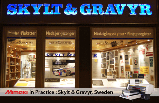 Skylt & Gravyr starts printing with Mimaki UJF-3042