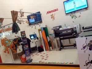 Mimaki's Aquarium featured three students who demonstrated their design skills using Mimaki's hardware and software[2]