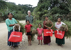 Mimaki donates bags