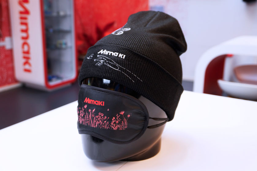 Sportswear & performance garments